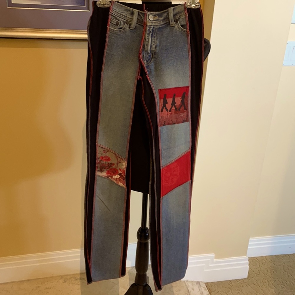 Wild and crazy zip up legging/jeans
